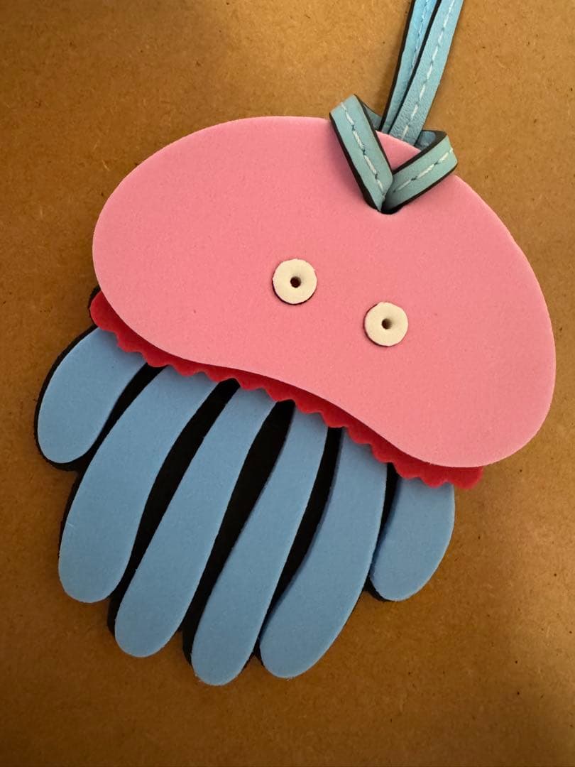 LOEWE ジェリーフィッシュくらげ