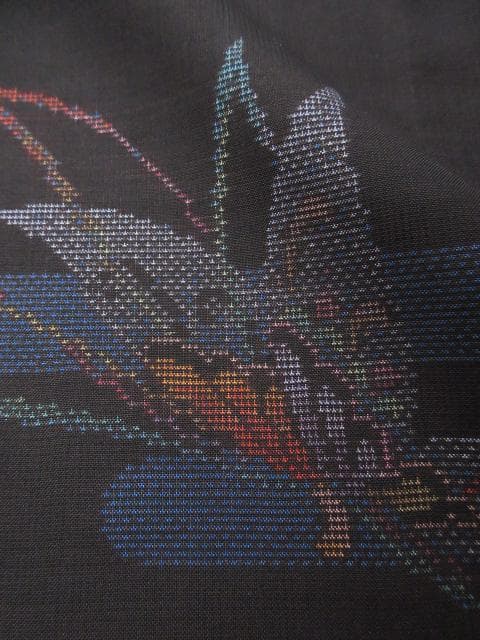 美品！純泥染＊７マルキ＊本場奄美大島紬＊飛び柄＊揚羽蝶＊着物＊１６１ｃｍ＊裄６４