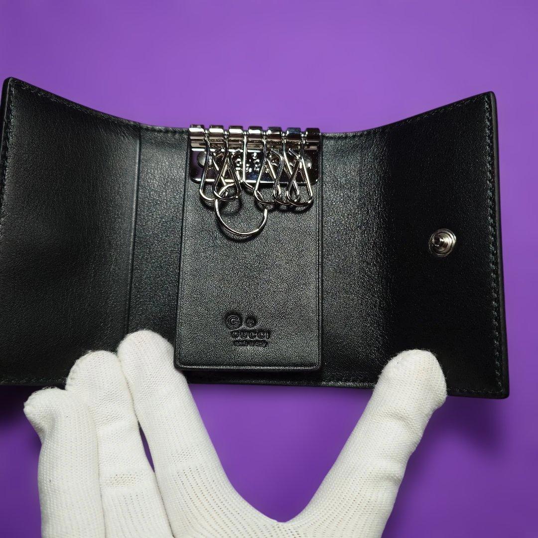 GUCCIブラックキーケース