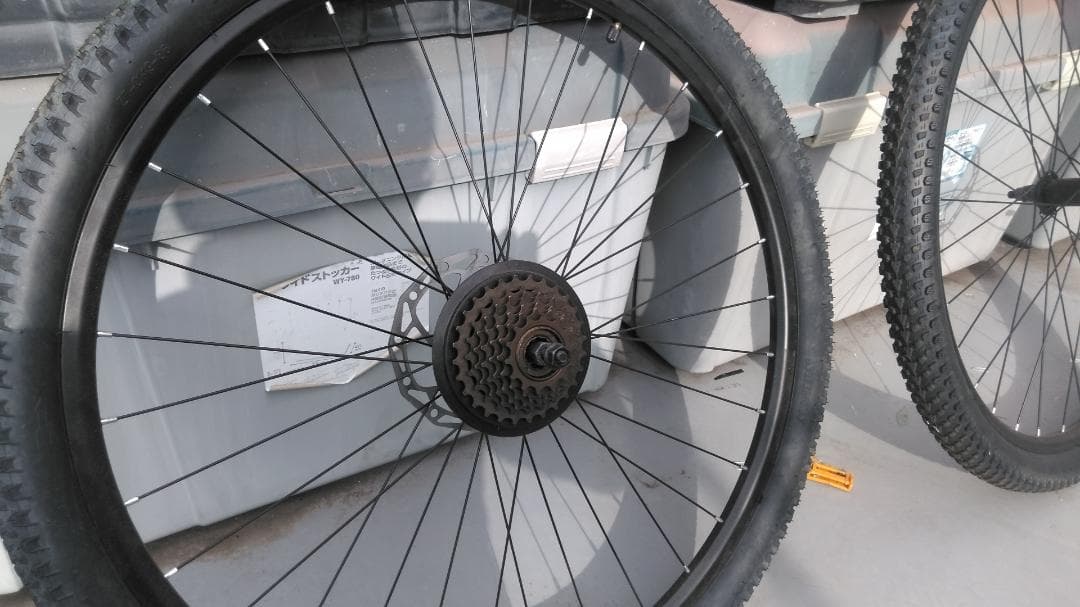 送料無料 新品　27.5インチ　前後ホイール　MTBタイヤ、ディスク、スプロケ有