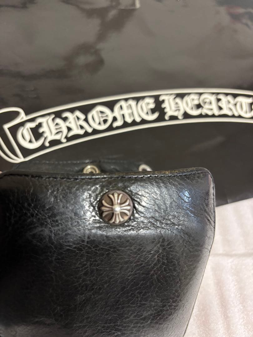 【確実正規品】Chrome Hearts ブラックレザー二つ折り財布　格安出品
