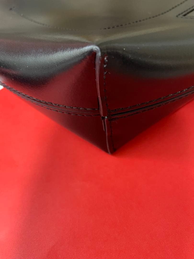 カンペール　ショルダーバッグ　黒　レザー