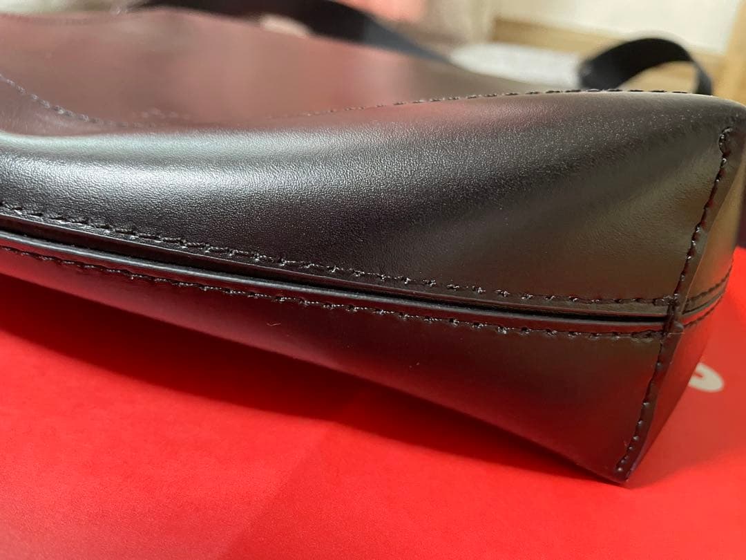 カンペール　ショルダーバッグ　黒　レザー