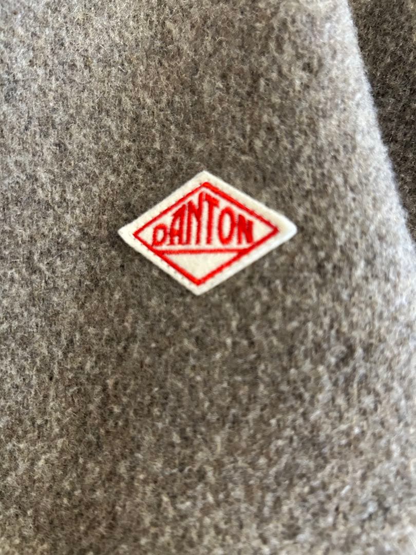 ろみ　ダントン ウールライトパイル ウールモッサ カラーレスジャケット