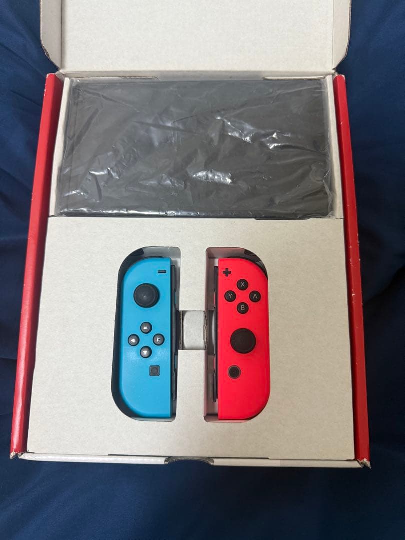 Nintendo Switch 有機ELモデル 青/赤