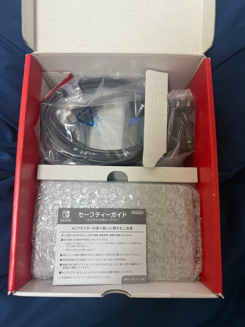 Nintendo Switch 有機ELモデル 青/赤