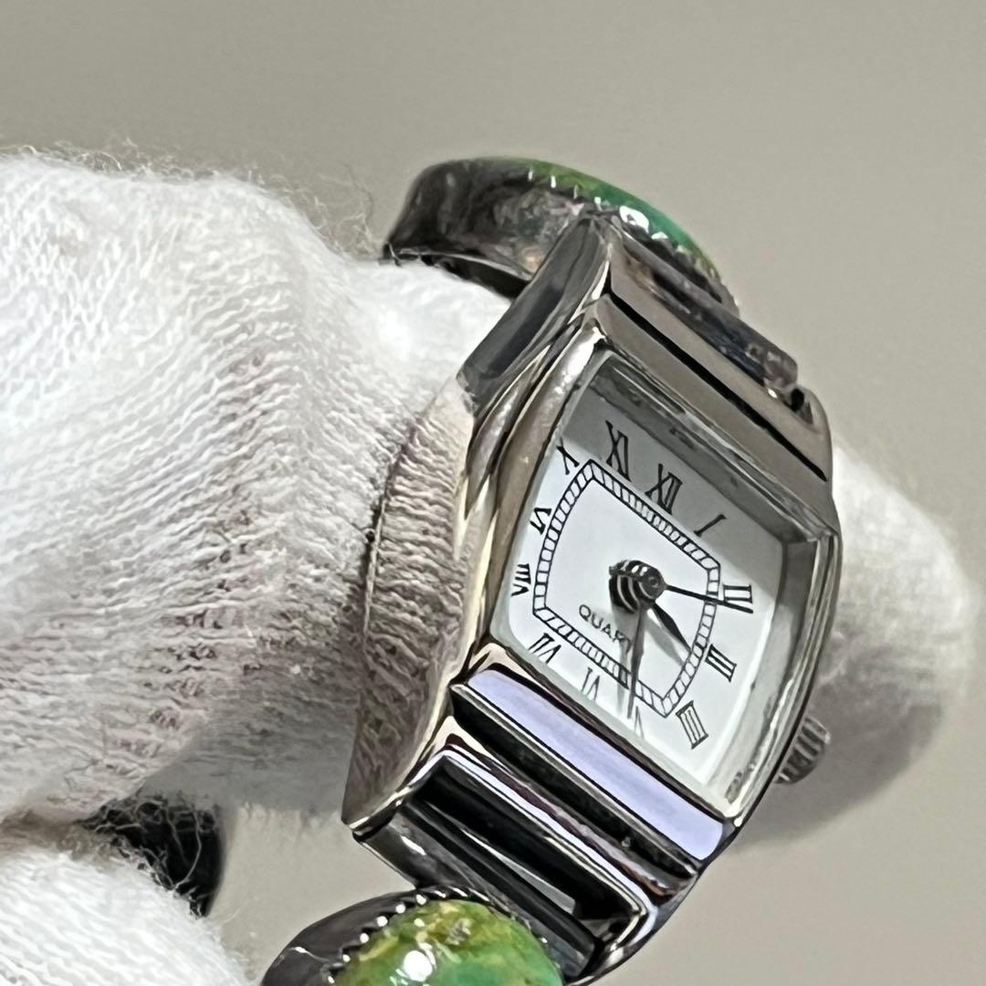 ジュエリーウォッチ　動作品　シルバー装飾　天然石風　一点もの　アクセサリー感覚