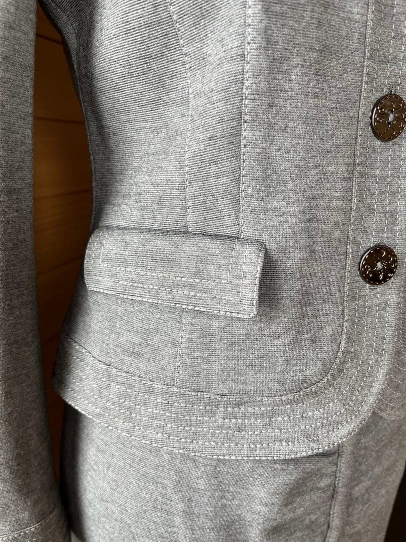 じゅんまま様【yoshie inaba】ヨシエイナバ 上質素材丸首セットアップ