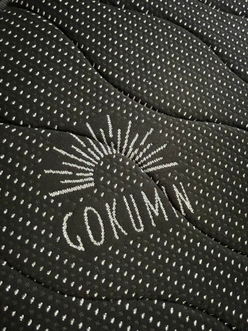 極美品！　ダブルサイズ　ゴクミン