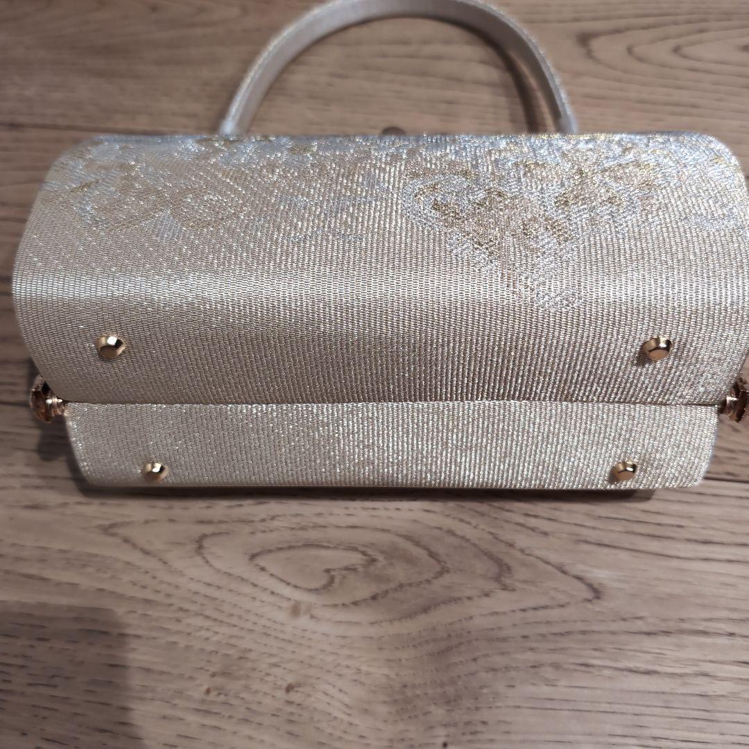 胡蝶履き　冠婚葬祭　草履バッグセット　ホワイトゴールド