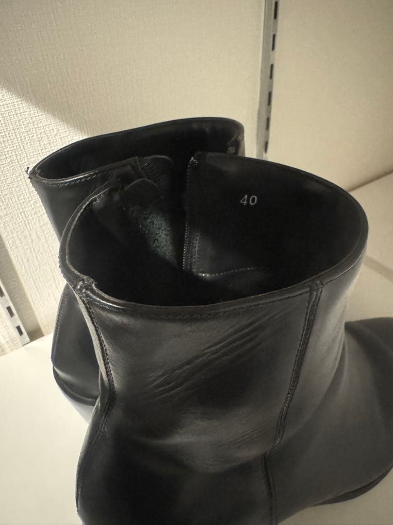 Lui's レザーヒールブーツ