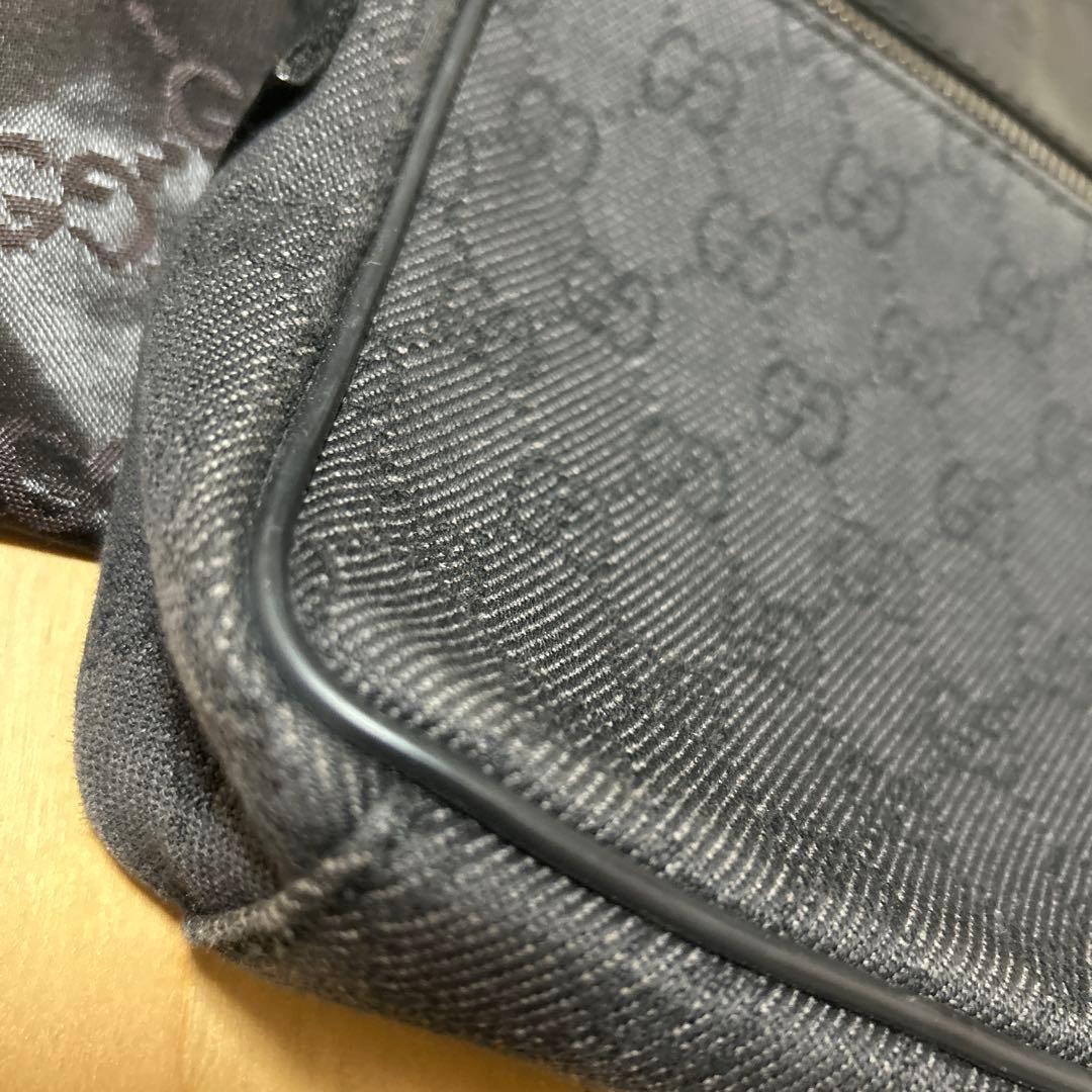 【予約品】Gucci ブラック ショルダーバッグ 収納袋付き