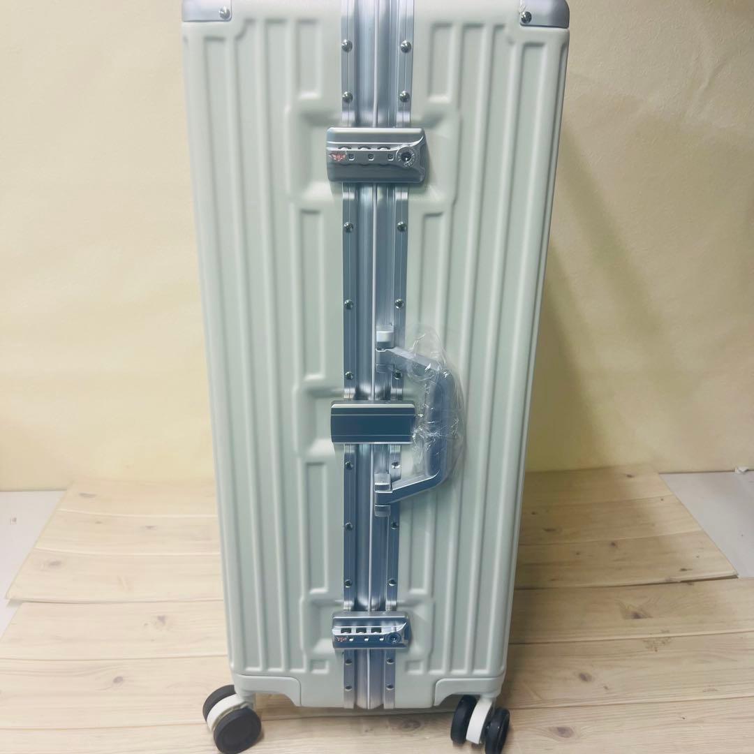 16 AnyZipキャリーケース　Lサイズ　90L