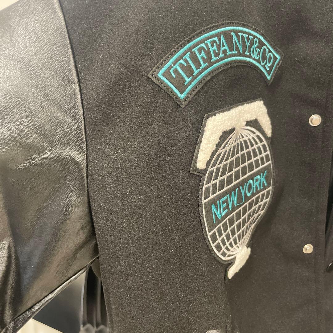 Tiffany & Co. Nike スタジャン Lサイズ 黒