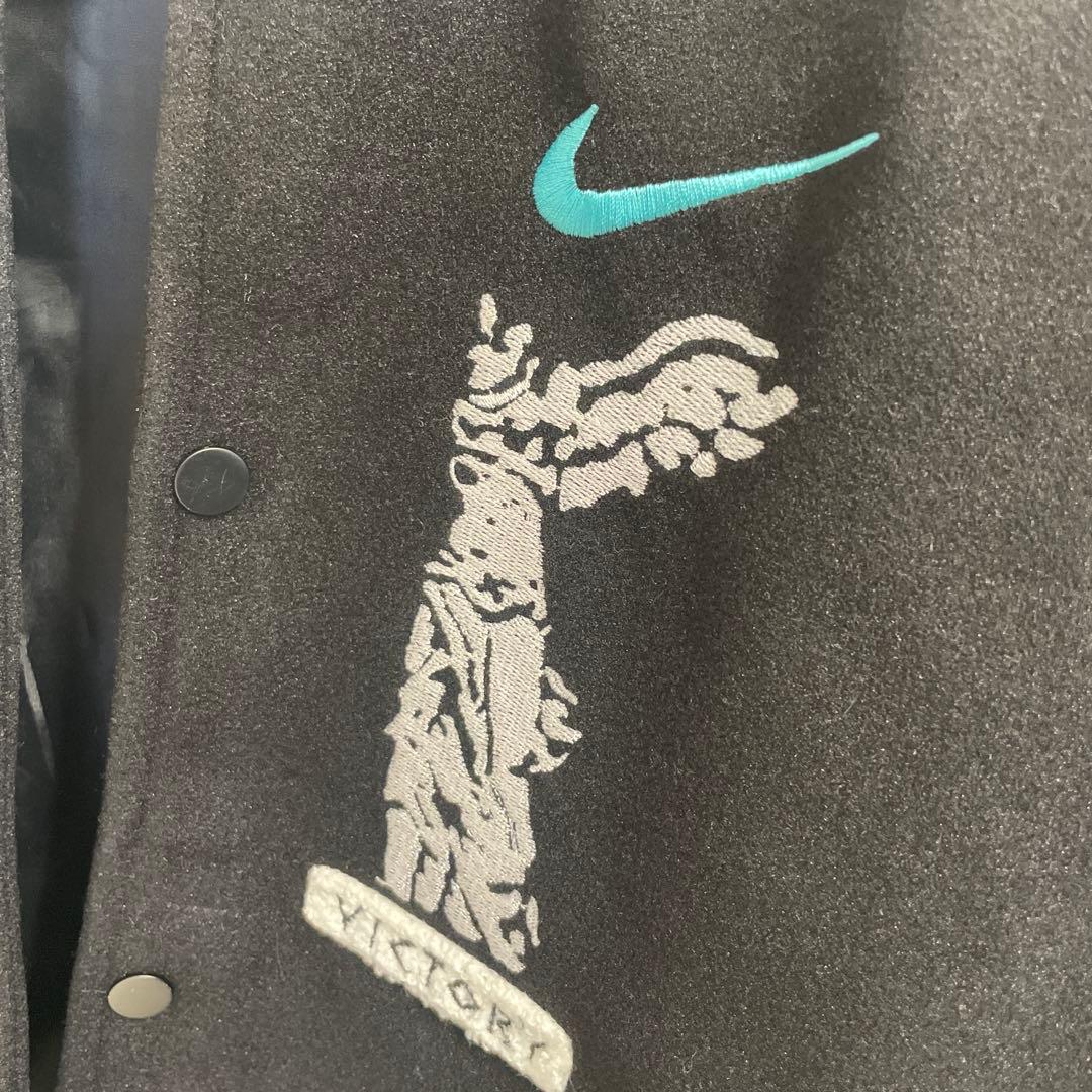 Tiffany & Co. Nike スタジャン Lサイズ 黒