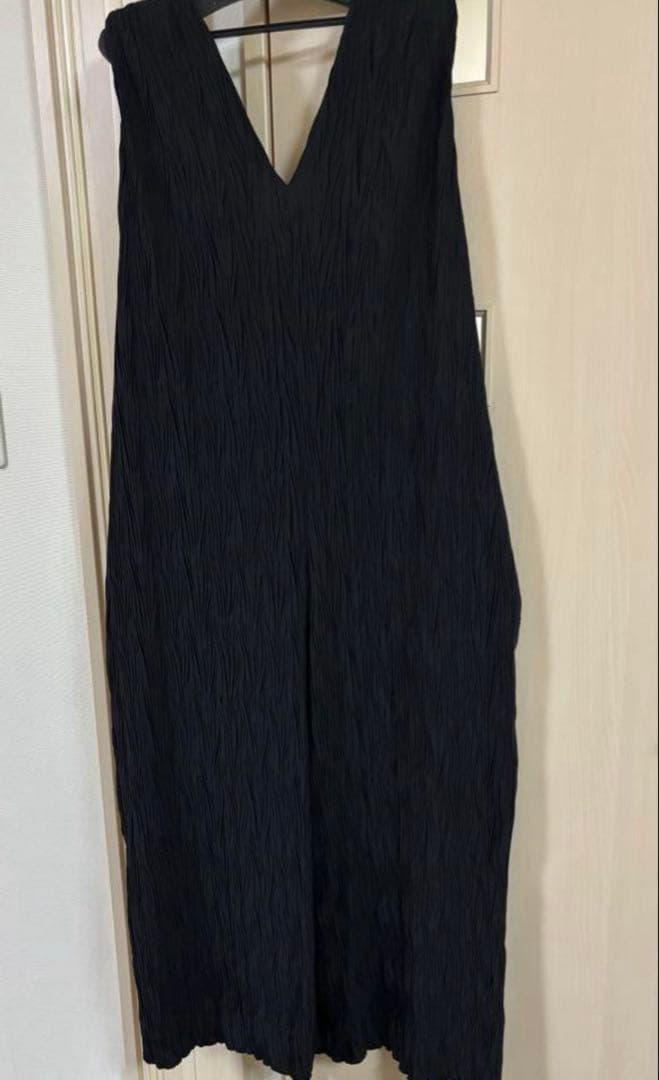 【新品未使用】Eimee Law エイミーロウプリーツオールインワンブラック