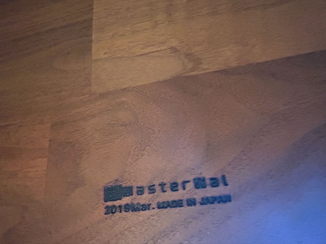 木製モダンテーブル 120cm x 65cm