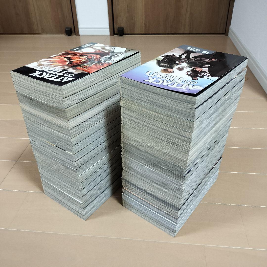 英語版　進撃の巨人　Attack on Titan　1-34　全巻