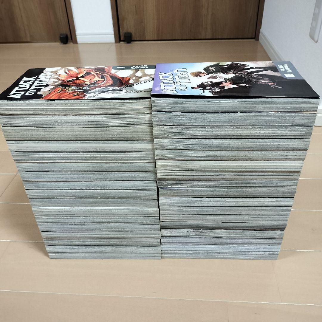 英語版　進撃の巨人　Attack on Titan　1-34　全巻