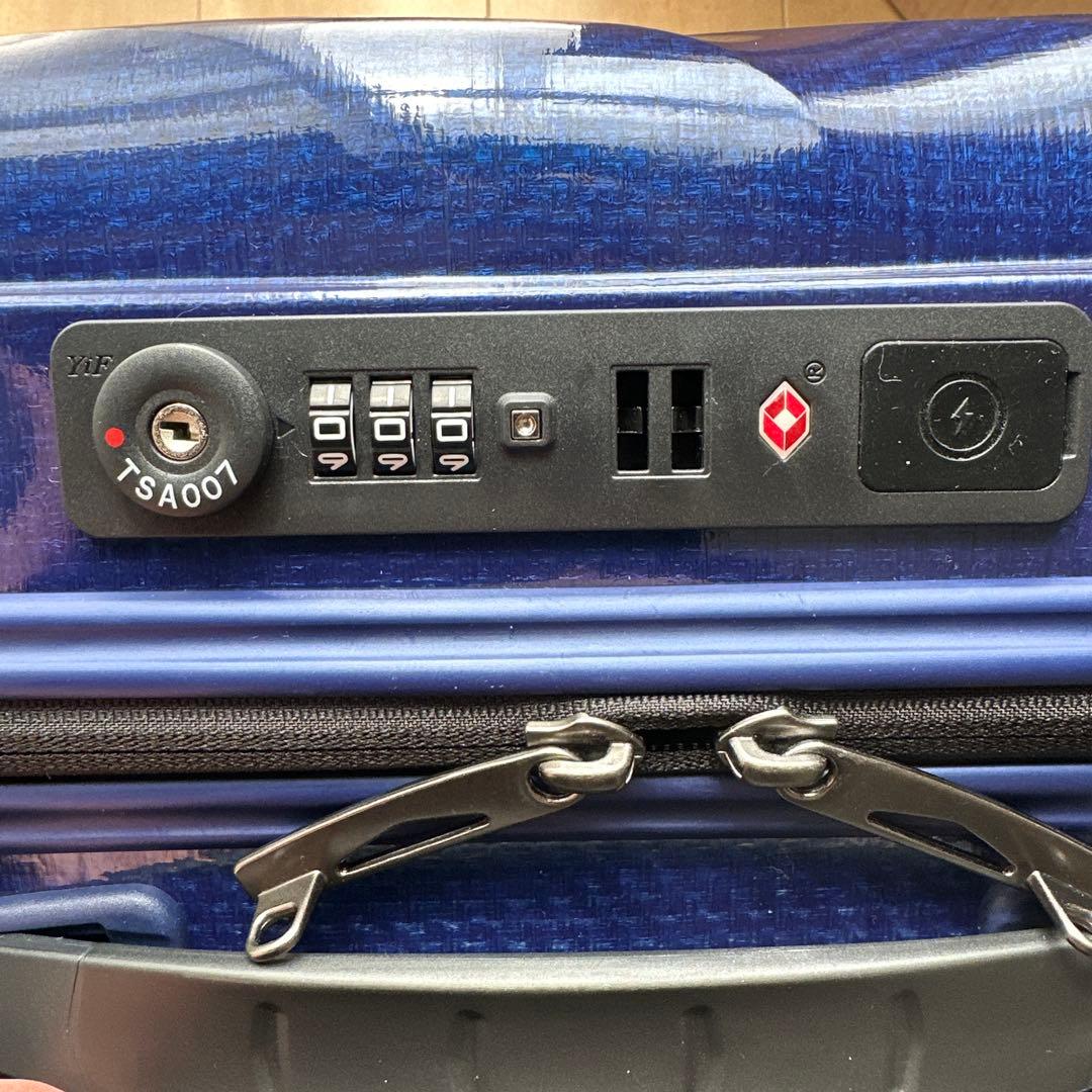 ツノ❗️サムソナイト シーライト スピナー55（機内持ち込みサイズ）Dブルー