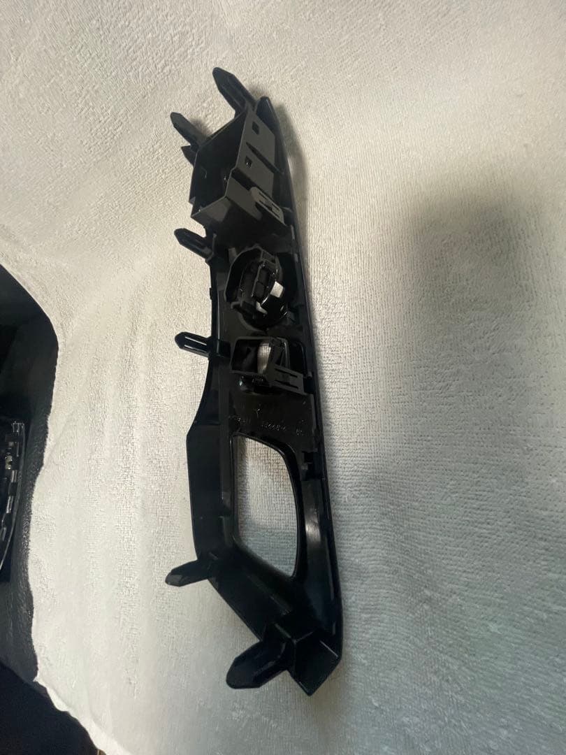 春音　プリウスα 後期　内装パネル