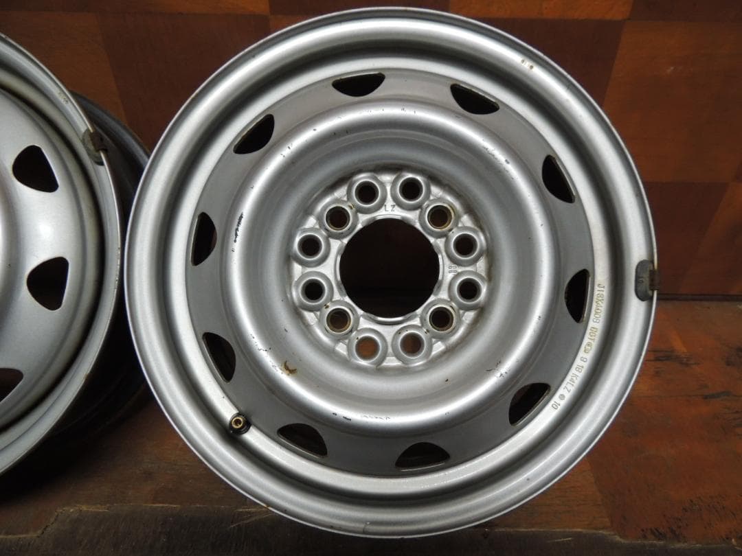 T748　13インチ　スチールホイール　4本　マルチ　4穴　錆び　傷有り