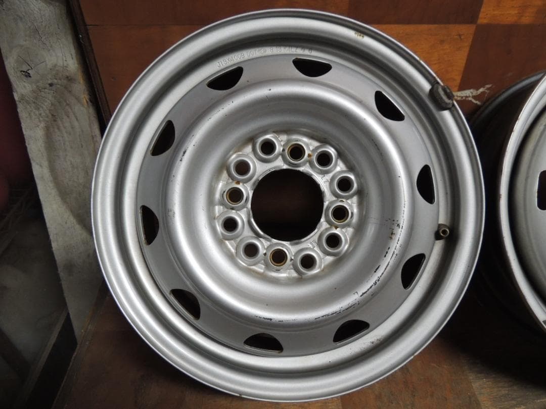 T748　13インチ　スチールホイール　4本　マルチ　4穴　錆び　傷有り
