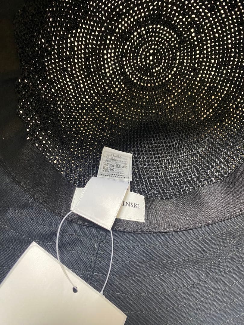 新品未使用　ヘレンカミンスキー　カロラ