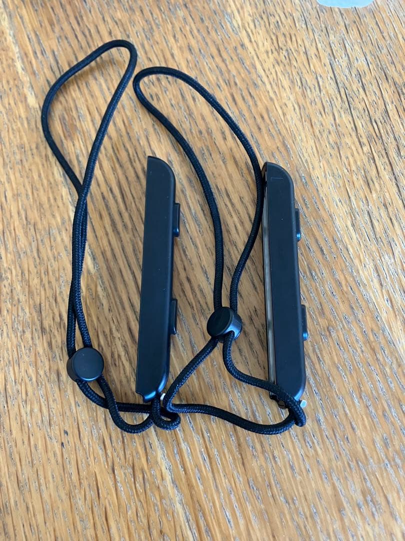 ふ*と様 ｛初期化済み｝Nintendo Switch ネオンブルー/レッド 本