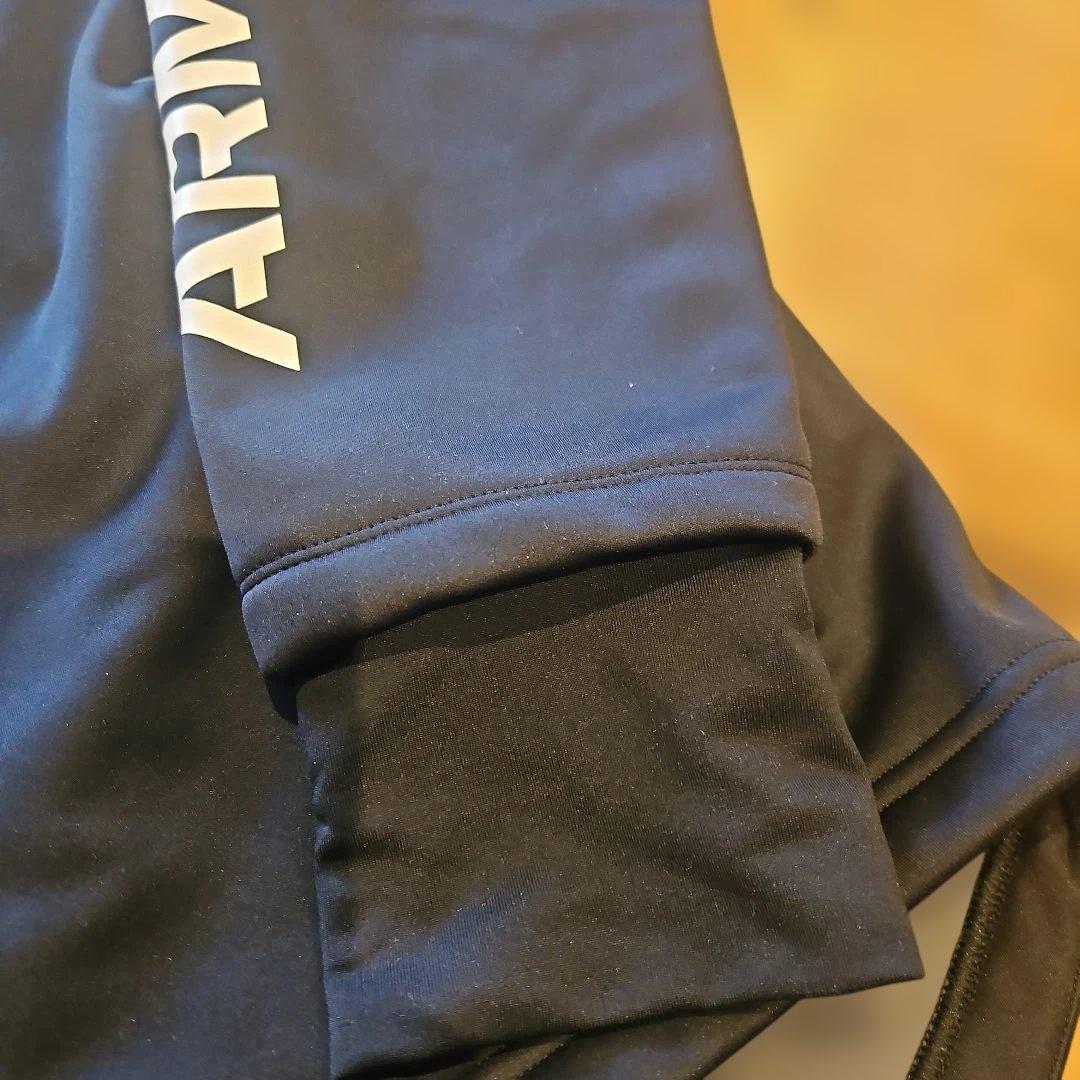 Under Armour XXL ブラック ジャージ