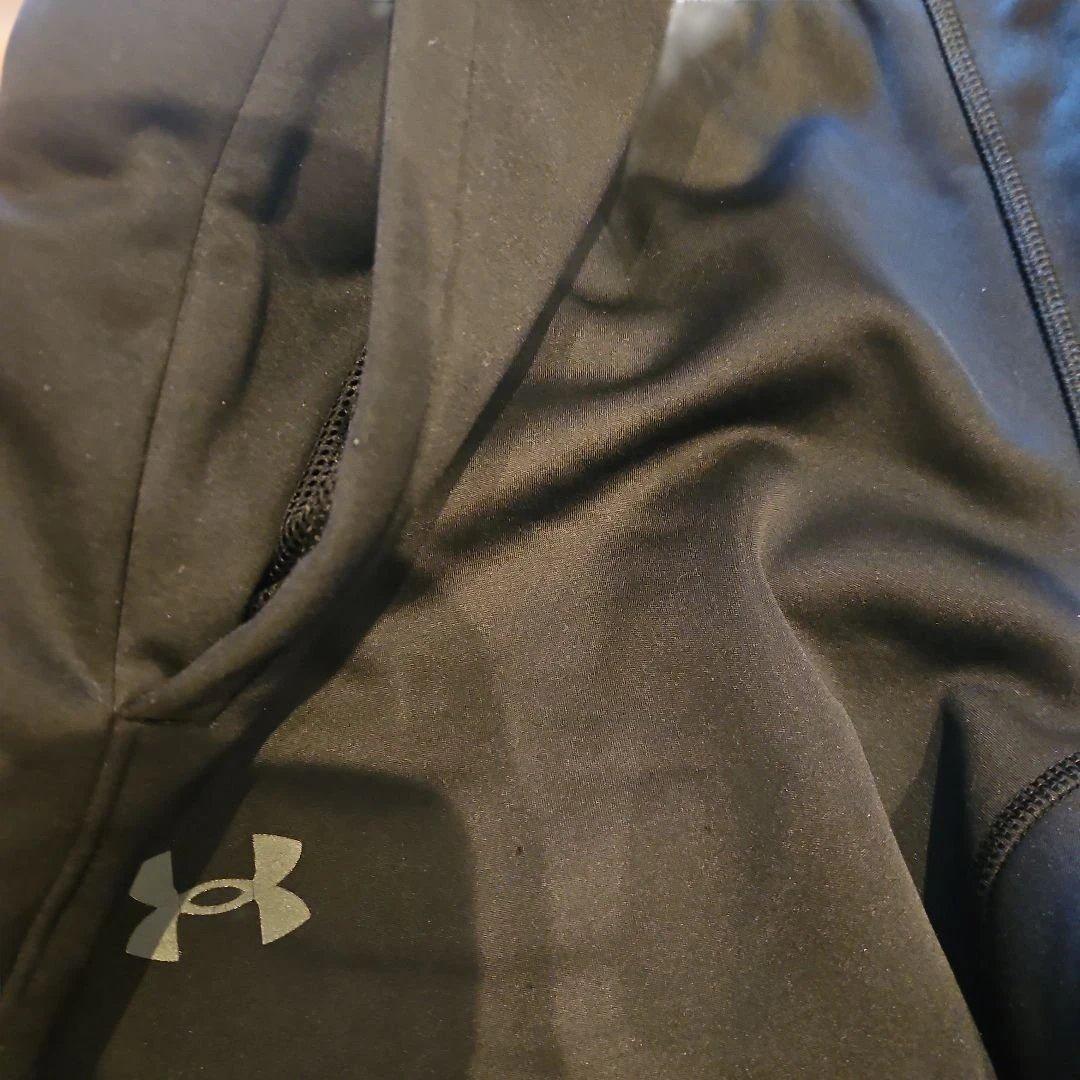 Under Armour XXL ブラック ジャージ