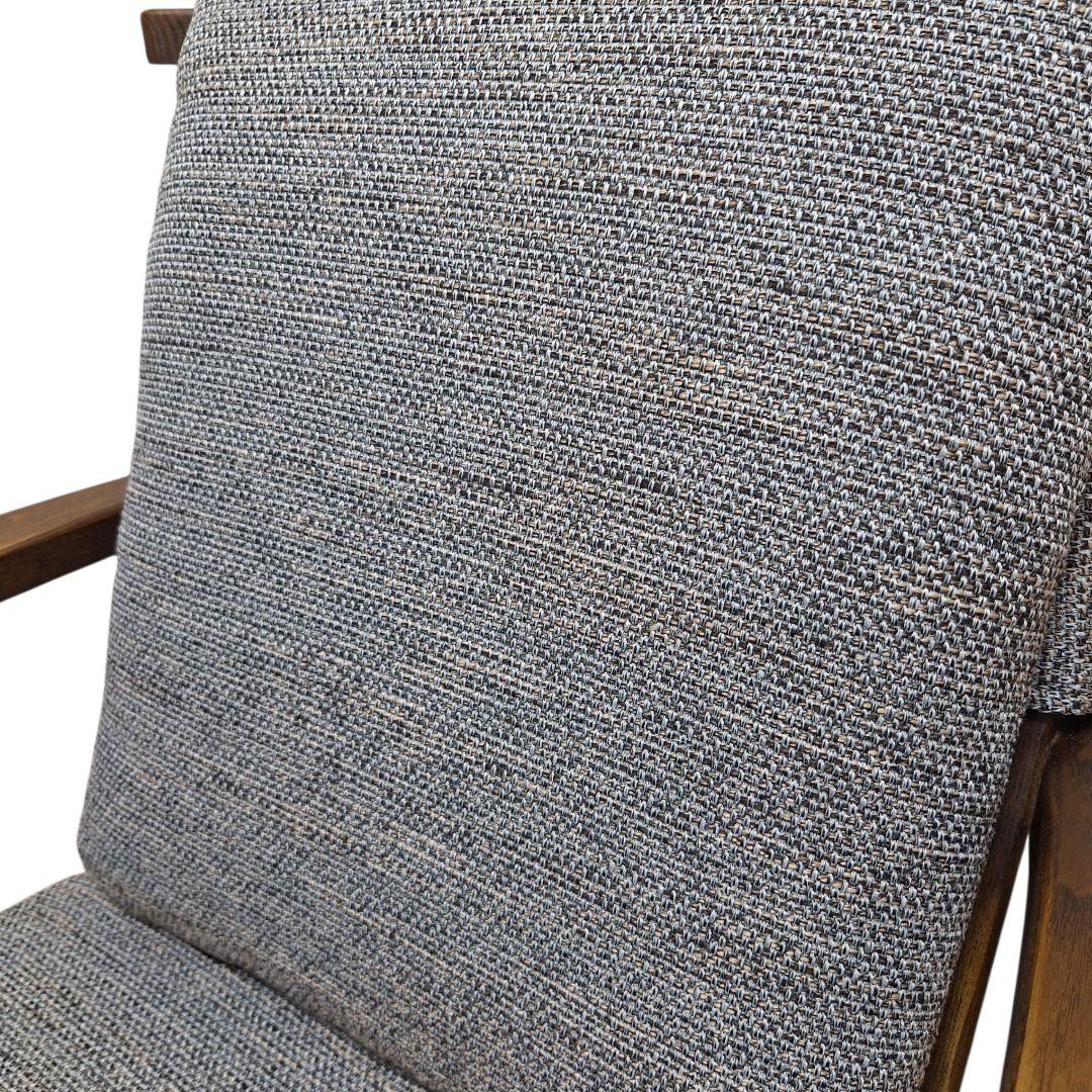 ヒロ様、1脚目　大川家具 春風 肘付回転椅子 天然木 高級チェア