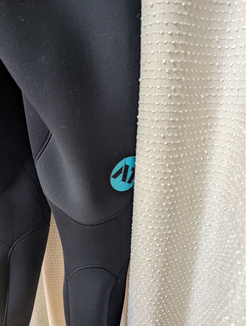 AIRTIGHT(エアータイト)3×2mm フルスーツ メンズMサイズ相当