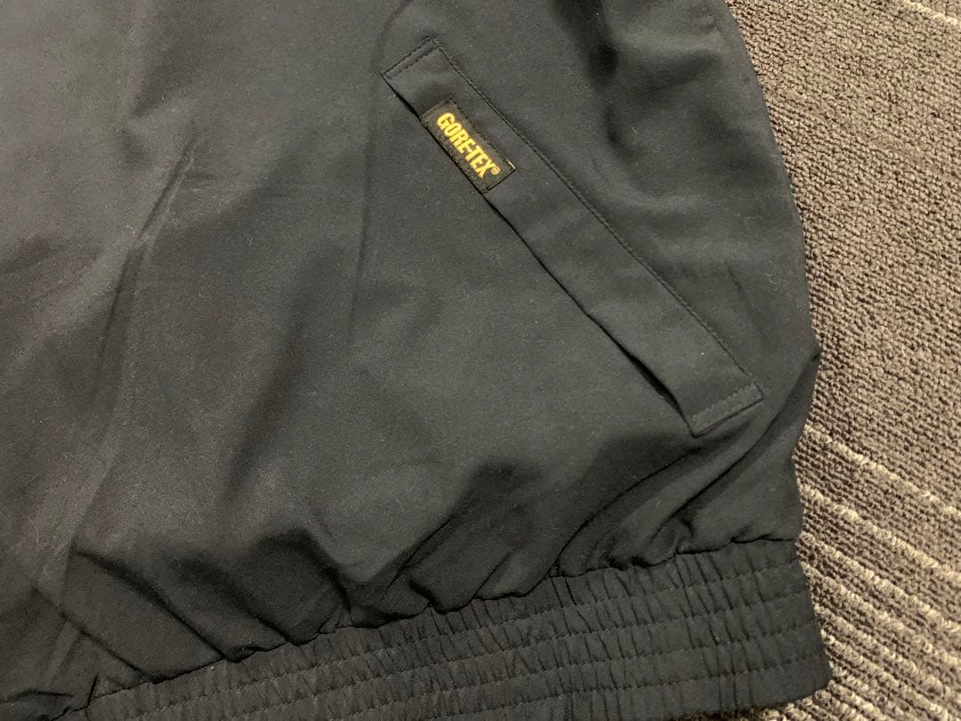 極美品　ZERO RESTRICTION GORE-TEX 半袖ナイロンブルゾン