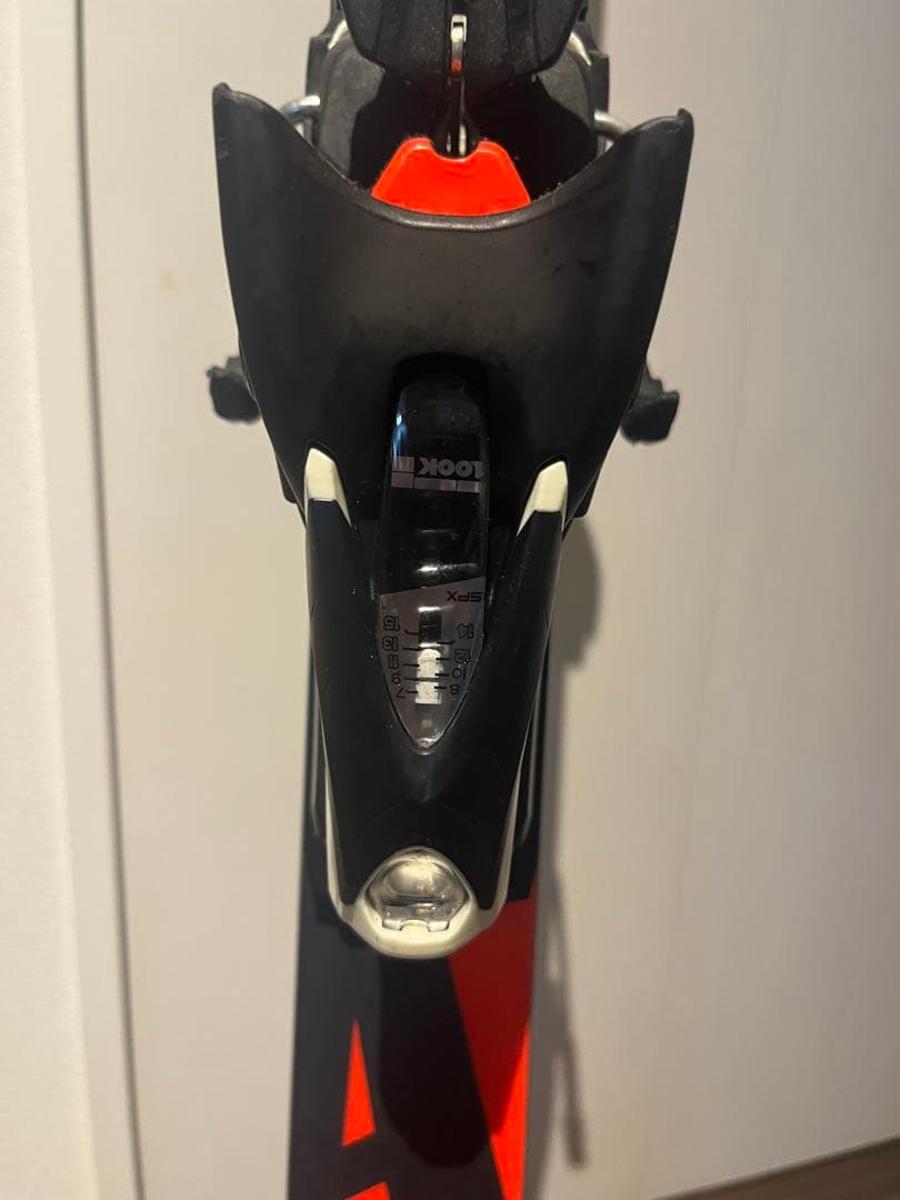 ROSSIGNOL HERO スキー板 オレンジ/黒