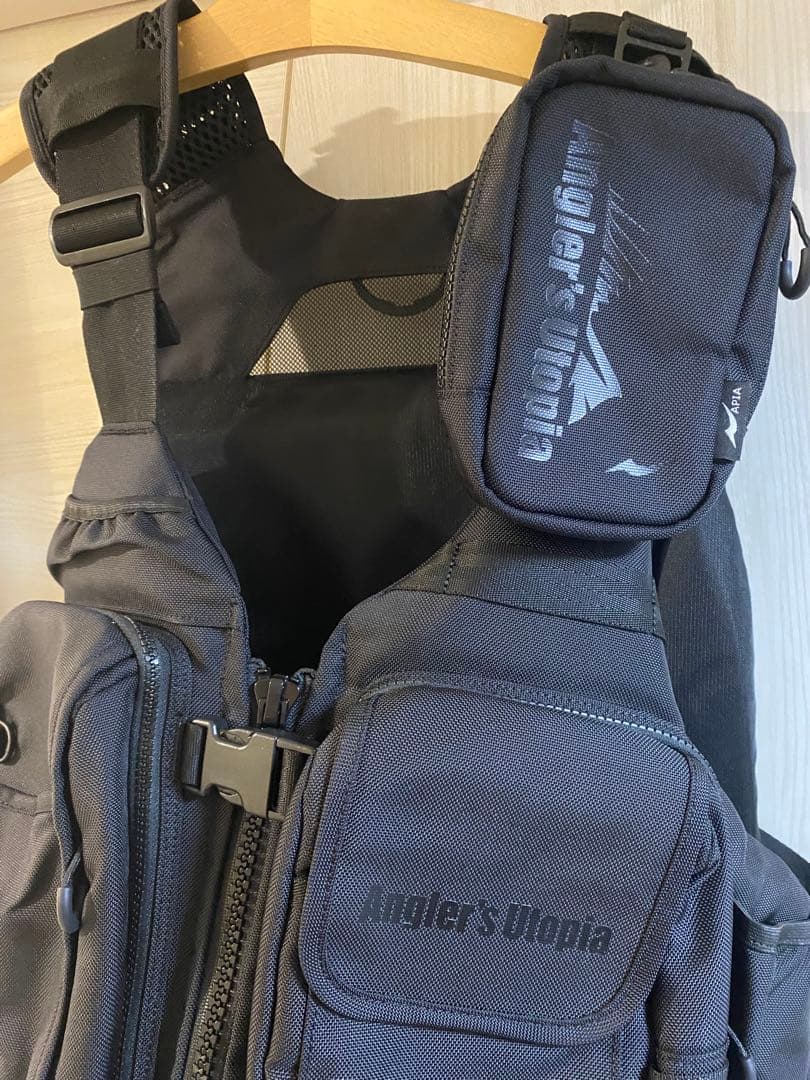 N*様 アピア アングラーズサポートベストVer.4 ブラック×ブラック