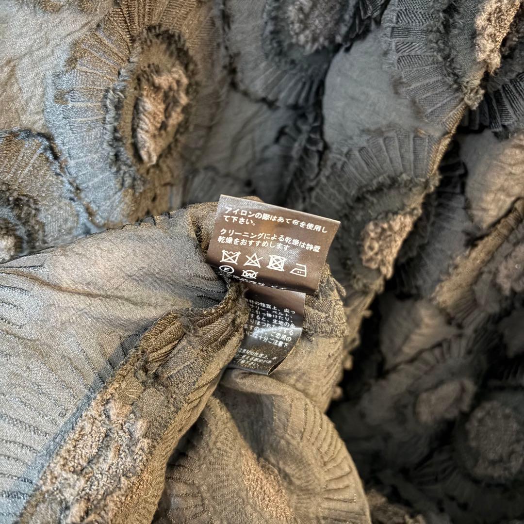 ロワズィール　カットジャガード黒ワンピース