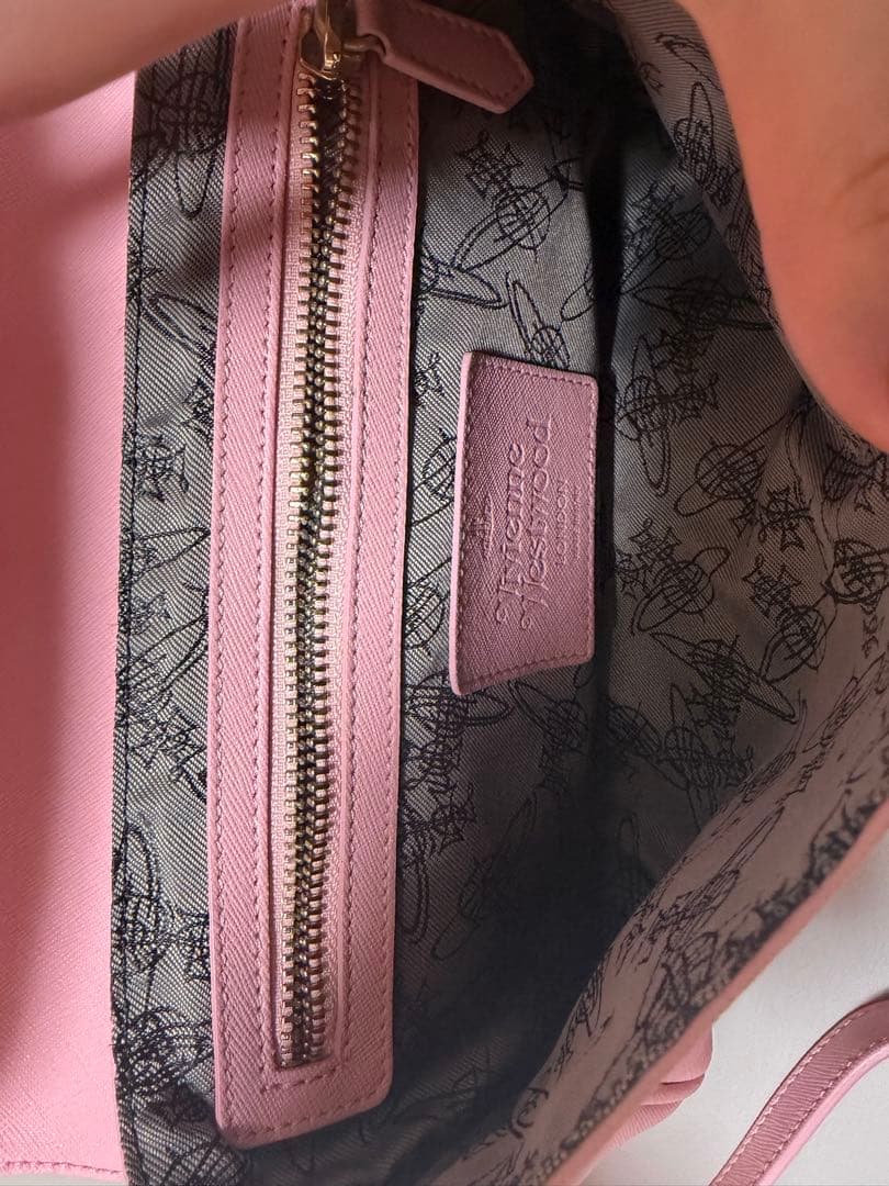 Vivienne Westwood ヴィヴィアンウ ショルダーバッグ
