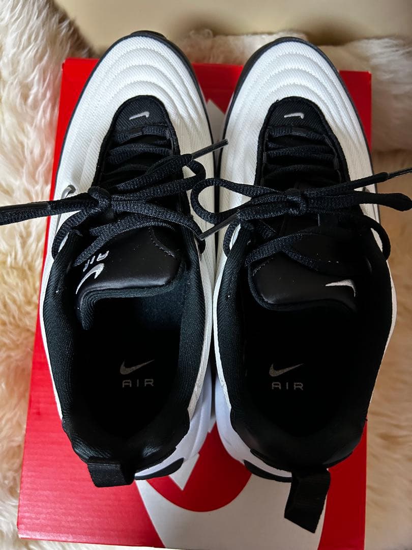 y*-様 NIKE ナイキ W AIRMAX PORTAL エアマックス ポータ