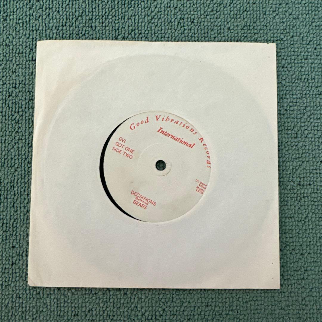 Bears『Insane and Decisions』7inchアナログレコード