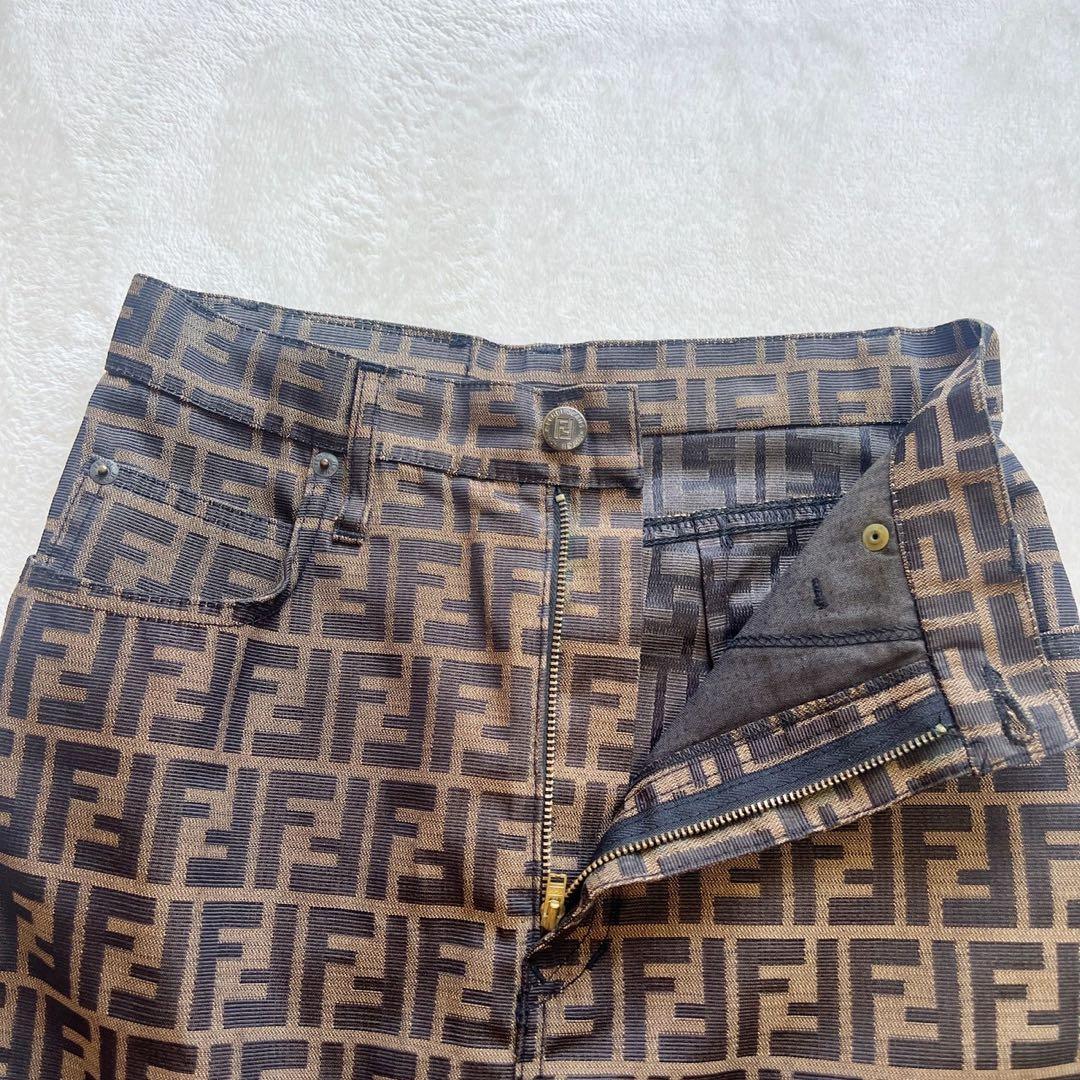 フェンディ　FENDI　スカート　ズッカ　28インチ　タイト