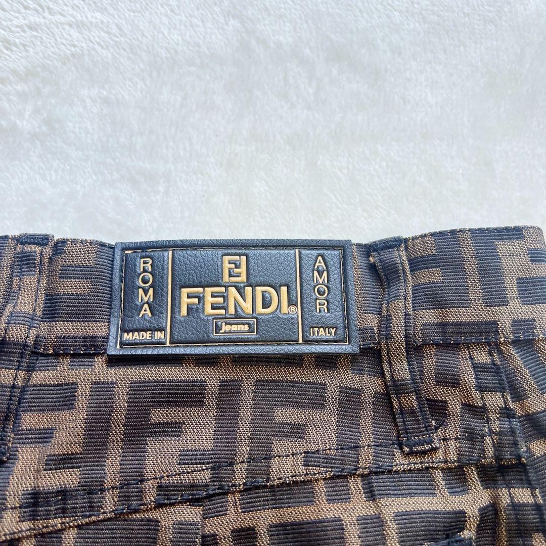 フェンディ　FENDI　スカート　ズッカ　28インチ　タイト