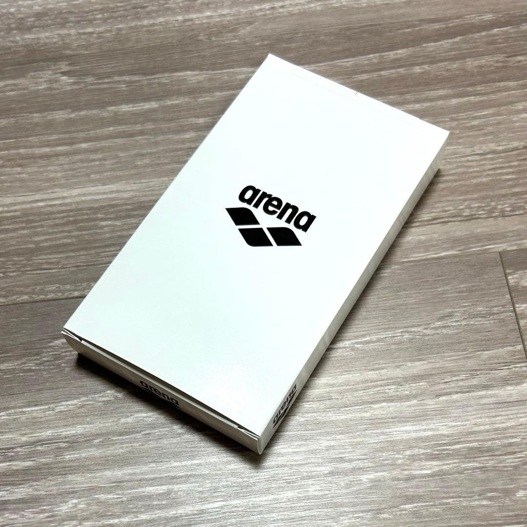 arena アリーナ nux-D 競泳水着　競パン Vパン