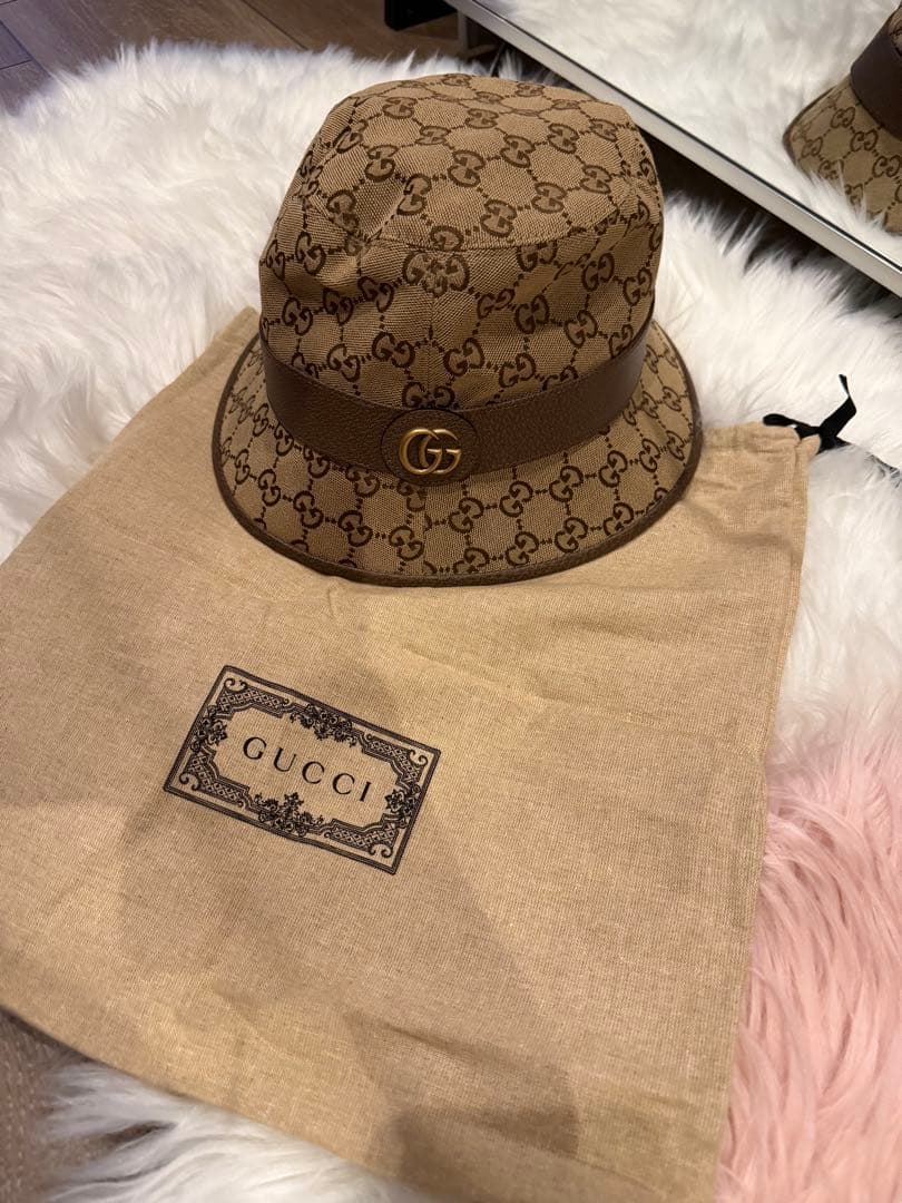 GUCCI ベージュ バケットハット Mサイズ