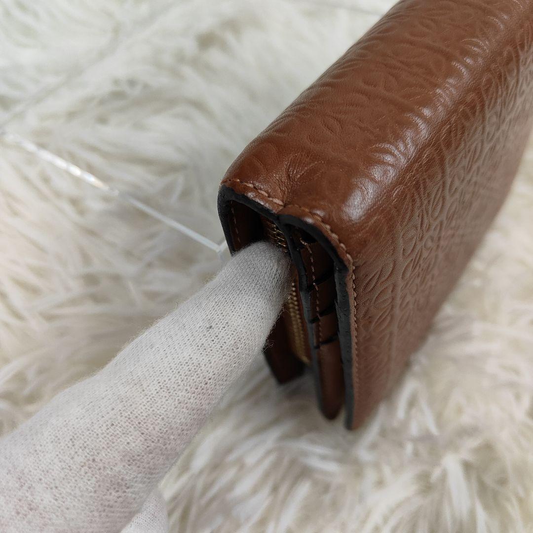 希少　LOEWE　 二つ折り財布 リピート アナグラム ロゴ レザー ブラウン