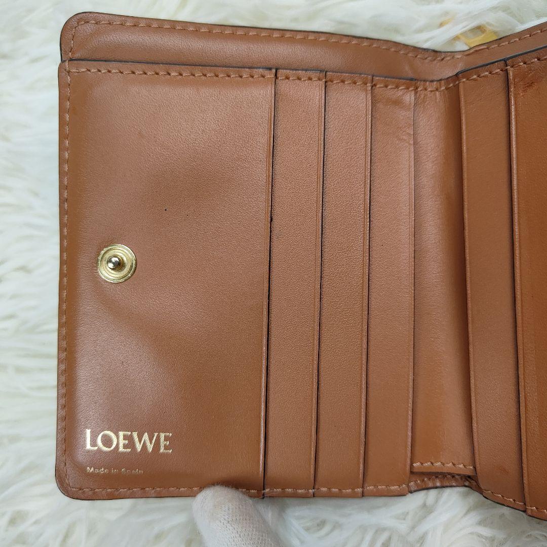 希少　LOEWE　 二つ折り財布 リピート アナグラム ロゴ レザー ブラウン