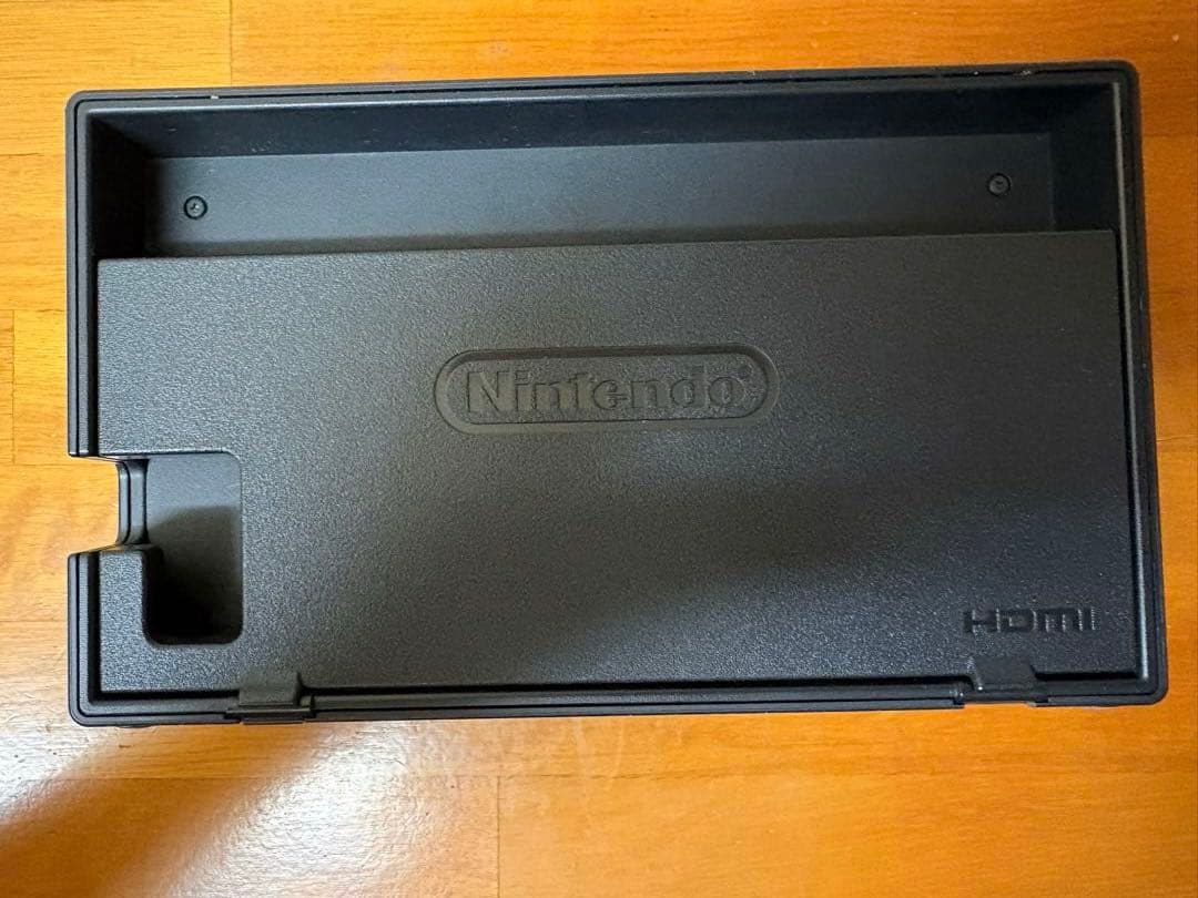 Switch本体、Joy-Con➕付属品（6点）