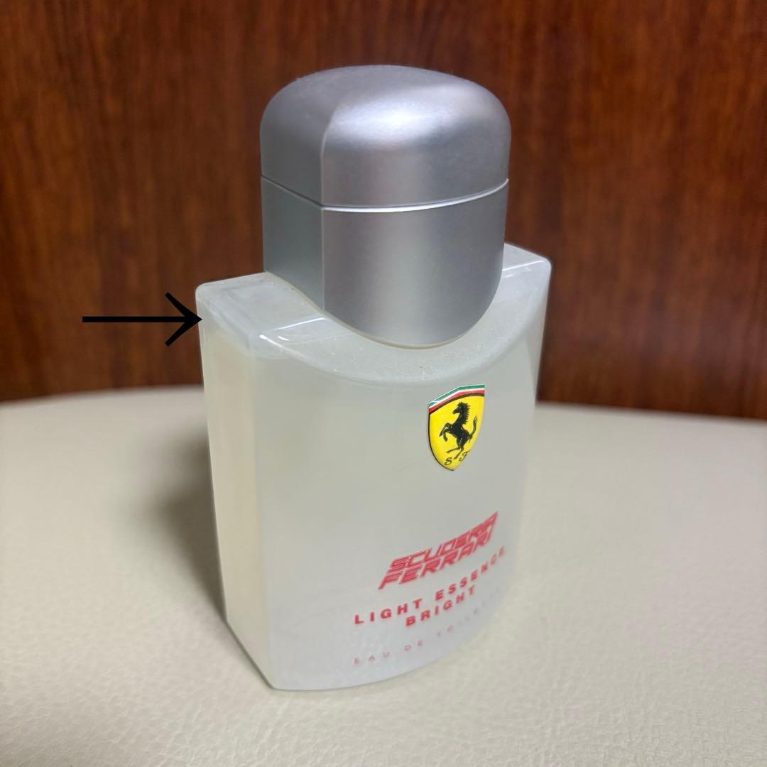 香水(男性用) Ferrari Light Essence Bright EDT