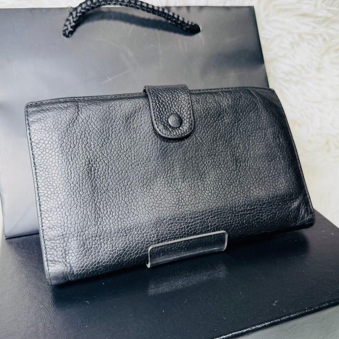 【セール】CHANEL キャビアスキン　ココマーク　二つ折り　長財布　がま口 黒