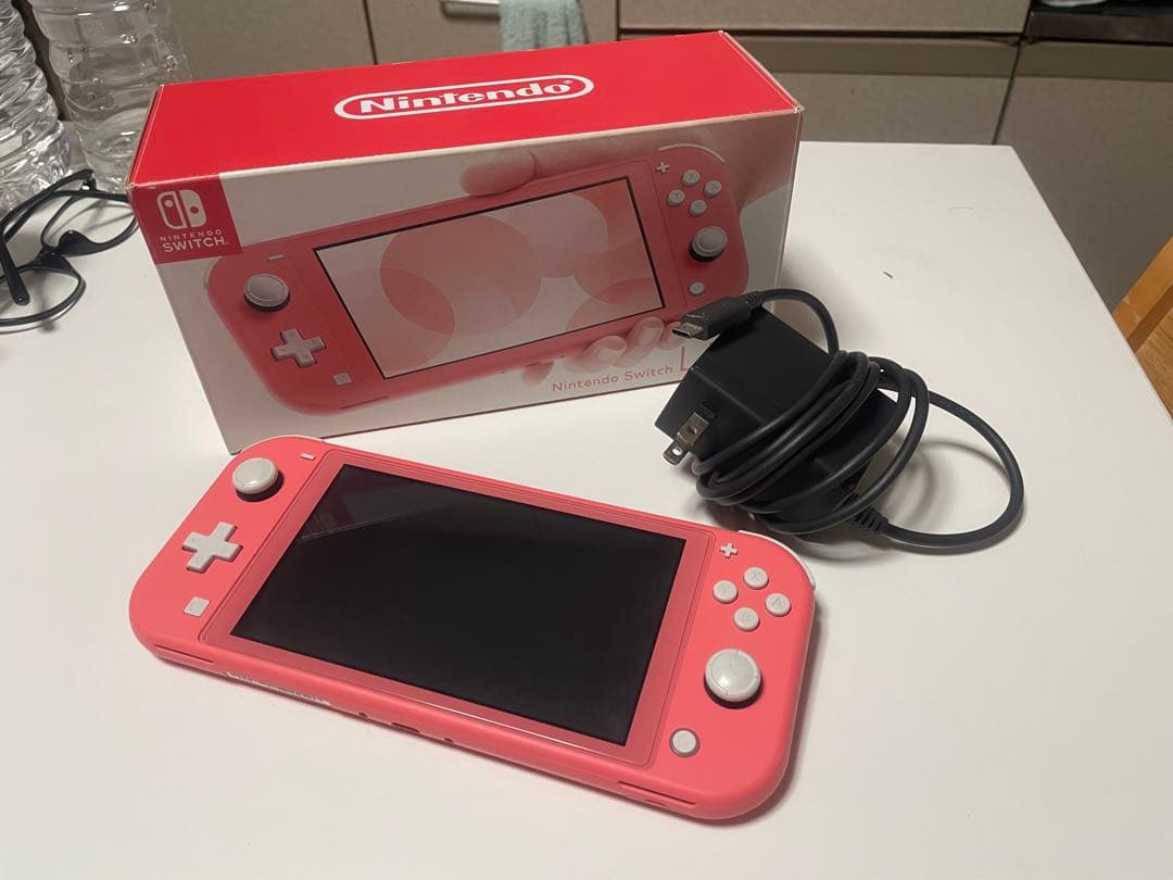 ピンク Nintendo Switch Lite 本体 充電器付き ジャンク品